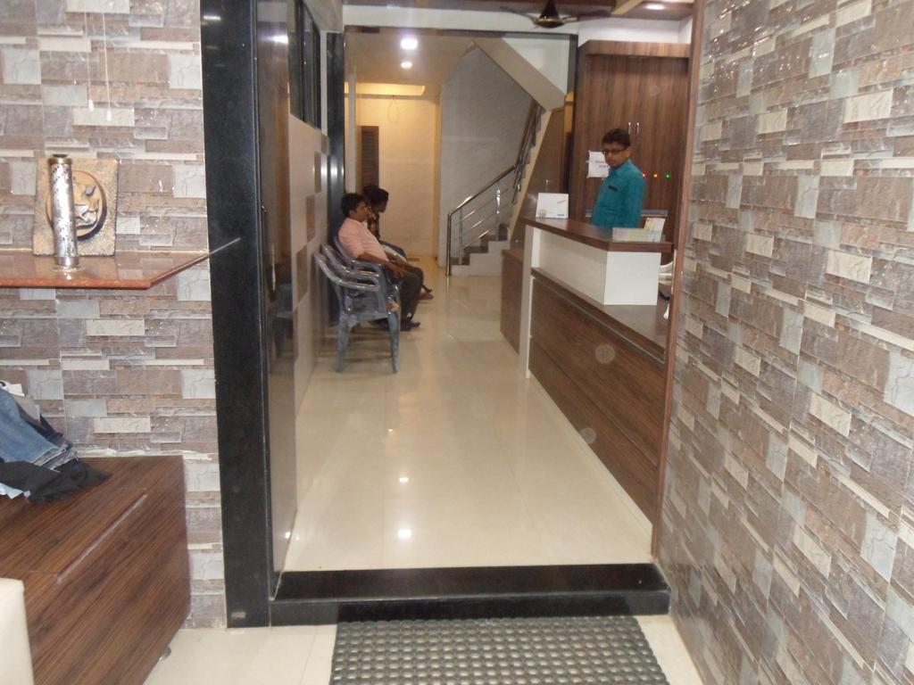 Dwārka Hotel Madhusudan المظهر الخارجي الصورة