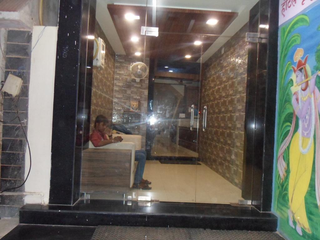 Dwārka Hotel Madhusudan المظهر الخارجي الصورة
